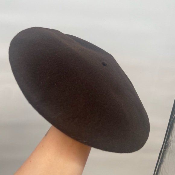 Vintage Vrai Basque Italian Impermeable Dark Brown Wool Beret - Picture 5 of 13